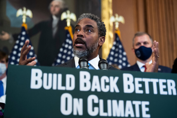 Down to the Wire on Budget Bill as Democrats Haggle Over Details