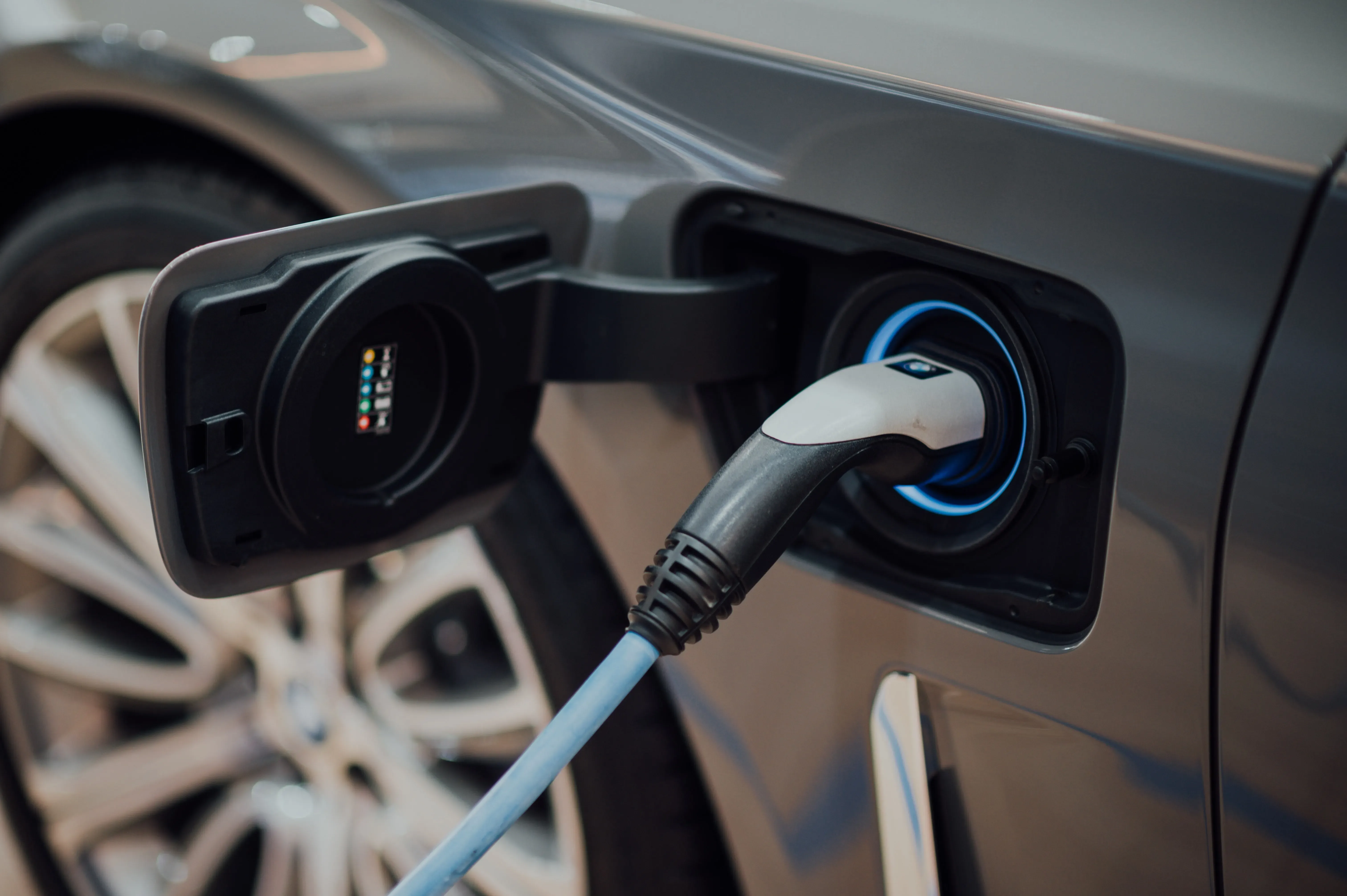 Electric Vehicle Policy in the United States: Trends and Legislation to Watch