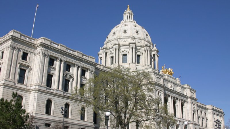 State Legislature Status and COVID-19