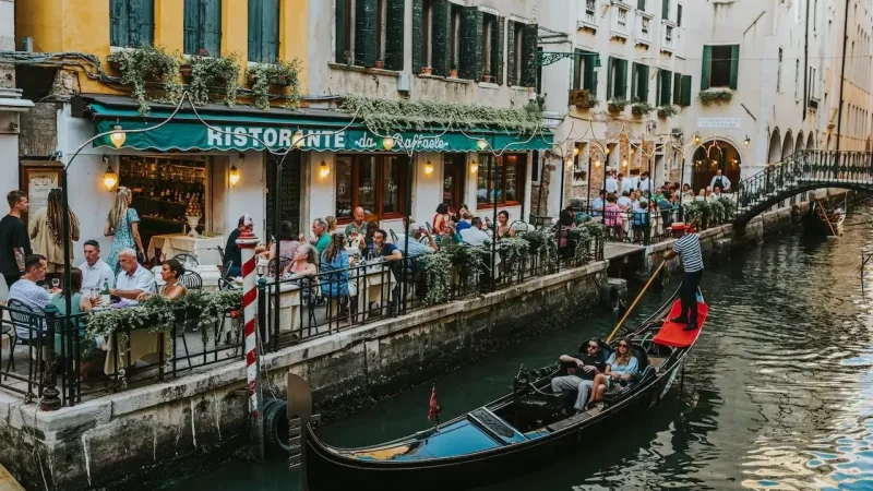 Italy in Focus: What a Proposed Minimum Wage Could Mean for Your Company